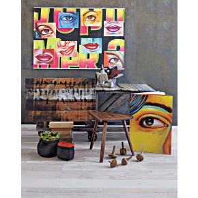 fluorescent eyes and lips painting