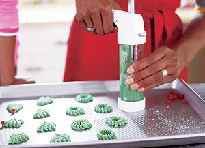 Kuhn Rikon Cookie Press and Decorating Kit