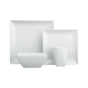 Court Dinnerware