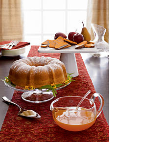 Deluxe Sauceboat with Ladle