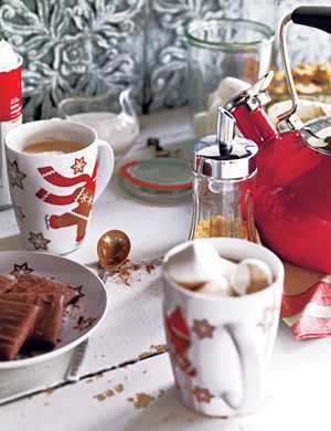 Gingerbread Man Mugs