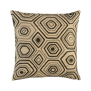Izza 18 Pillow