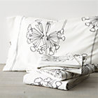 Marimekko Kevatesikko Full Sheet Set.Includes one flat sheet, one fitted sheet and two standard pillowcases.