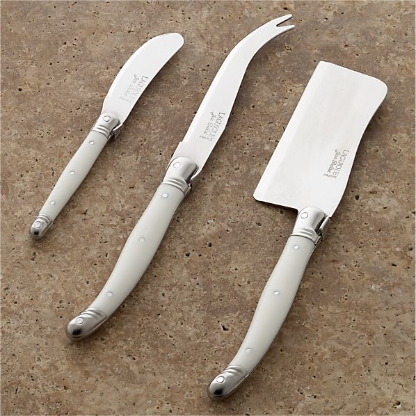 LaguioleCheeseStWh3PcS13