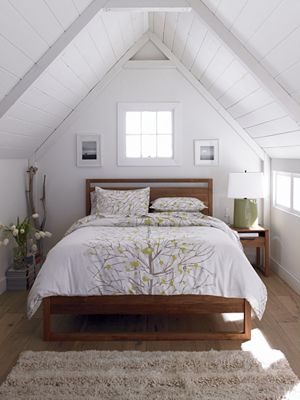 Marimekko Lumimarja Celery Bed Linens