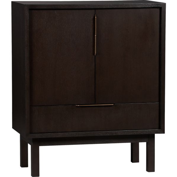 PearseSmallSideboard3QS12