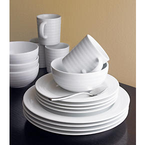 Roulette Dinnerware