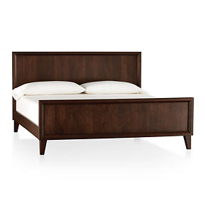 Steppe King Bed
