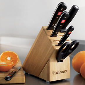 Wusthof® Gourmet 7-Piece Knife Block Set