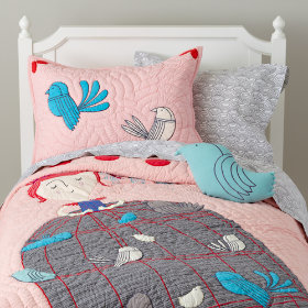 Madame Aviary Bedding