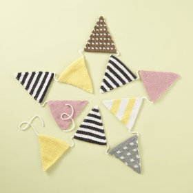 Capture the Flag Garland (Pink Pattern)