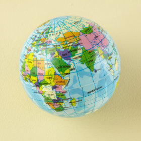Small World Ball