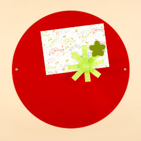 Perfect Circle 12 Magnet Board (Red)