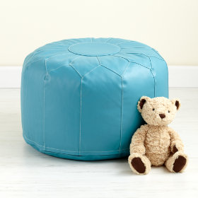 Faux-Leather Seats Come Standard (Aqua)
