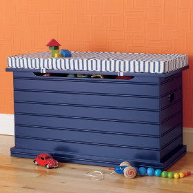 Beat Our Chest Toy Chest (Midnight Blue)