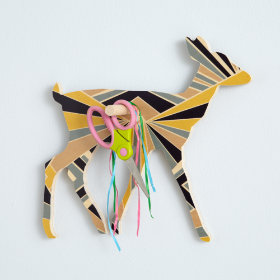 Flashy Forest Deer Wall Hook (Blue/Yellow)