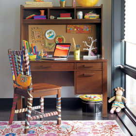Oak Park Elementary Desk & Hutch